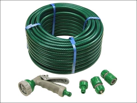 Faithfull PVC Reinforced Hose 30m C/W Fittings & Spray Gun