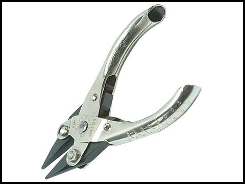 Maun Snipe Nose Plier Smooth Jaw 125mm (5 in)