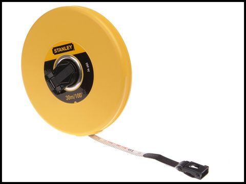 Stanley Closed Case Fibreglass Tape 30m / 100ft
