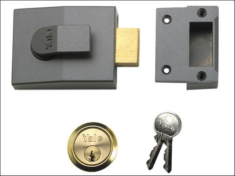 Yale Locks 82 Deadbolt Nightlatch DMG Brass Cylinder 60mm Backset Box