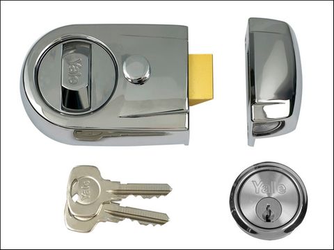 Yale Locks Y3 Nightlatch Modern Polished Chrome Finish 60mm Backset Visi