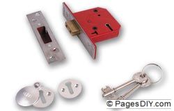 Union 2101 5-Lever Deadlock 3