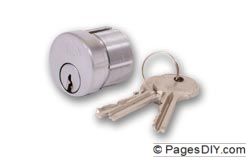 Union 2x11 Screw-In Cylinder Brass